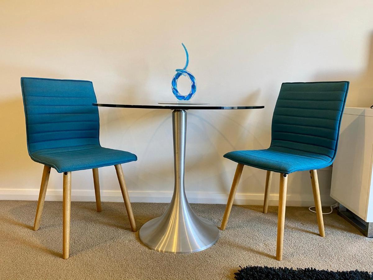 Governor Luxe 1 Bedroom Apartment In The Heart Of Barton Wifi Gym Wine Secure Parking Canberra Kingston Luaran gambar