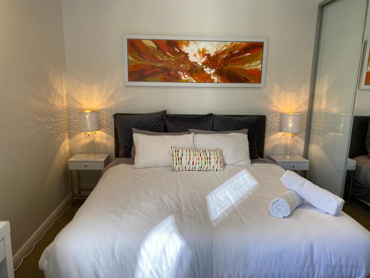 Governor Luxe 1 Bedroom Apartment In The Heart Of Barton Wifi Gym Wine Secure Parking Canberra Kingston Luaran gambar