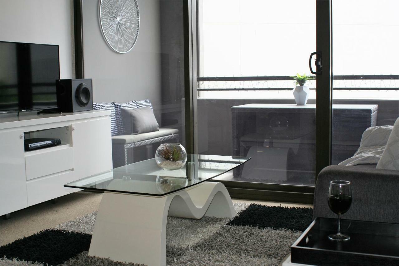 Governor Luxe 1 Bedroom Apartment In The Heart Of Barton Wifi Gym Wine Secure Parking Canberra Kingston Luaran gambar